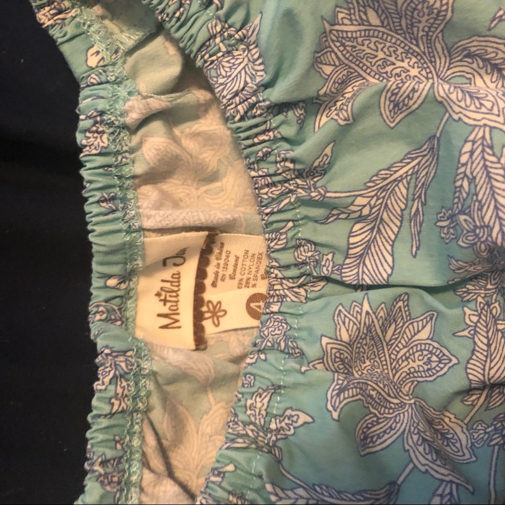 Tunic top - Picture 2 of 3